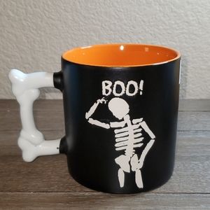 InHomeStylez BOO Skeleton Design Mug